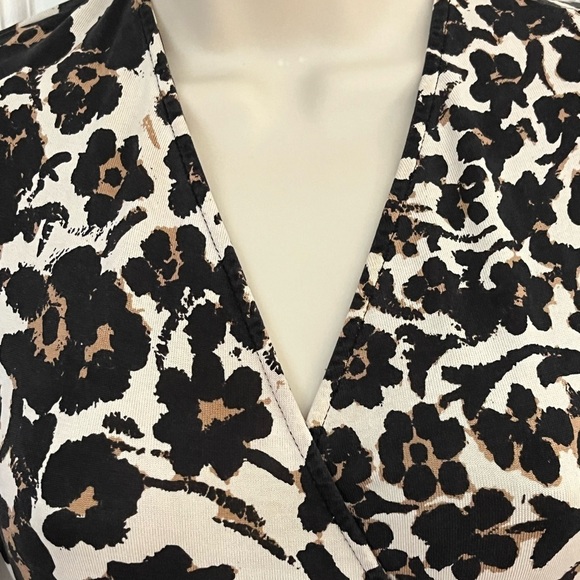 Diane Von Furstenburg 100% Silk Black Tan Cream Floral Wrap Dress Iconic 70’s - Picture 5 of 16